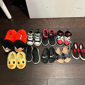 assorted size 6-7 toddler shoes， 9 pairs